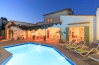 Villa mit Pool bei Canyamel im Nordosten von Mallorca Villa mit Pool bei Canyamel im Nordosten von Mallorca