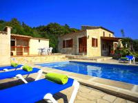 Ferienhaus mit windgeschütztem Pool bei Pollenca Ferienhaus mit windgeschütztem Pool bei Pollenca