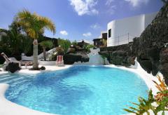 Villa mit Pool nahe der Costa Teguise (Nr. 0854)