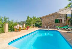 Kleines Ferienhaus mit Pool am Ortsrand von Soller (Nr. 0202)