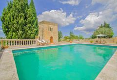 Große Finca mit Pool bei Manacor (Nr. 3048)