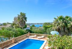 Ferienhaus mit Pool und Meerblick in Porto Colom (Nr. 0404)