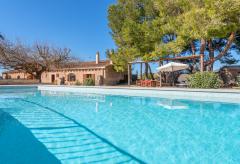 Modernisierte Finca mit Pool und Internet für 6 Personen (Nr. 0412)