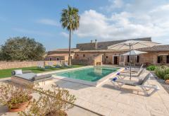 Traditionelle Finca mit Pool in ruhiger, ländlicher Lage (Nr. 0440)