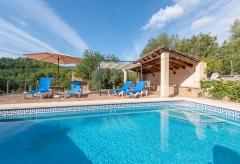 Finca mit kindersicherem Pool in ruhiger Lage (Nr. 0618)