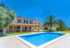 Familien Finca mit Pool bei Palma de Mallorca (Nr. 0661)