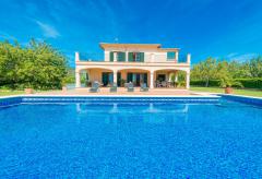 Moderne Finca mit Pool auf Mallorca (Nr. 0681)