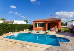 Cala'n Bosch - Strandnahes Ferienhaus mit Pool (Nr. 0516)