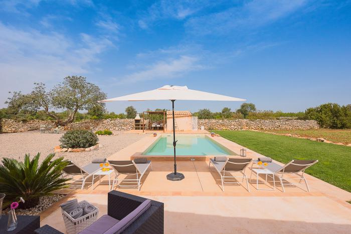 Mallorca kleines Ferienhaus mit Pool in ländlicher Lage bei Felanitx