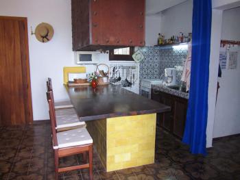 Offene Küche mit Frühstückstresen Offene Küche mit Frühstückstresen