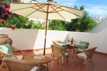 Terrasse mit Essplatz 