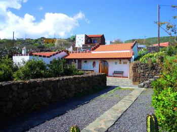 Landhaus mit Meerblick und Internet