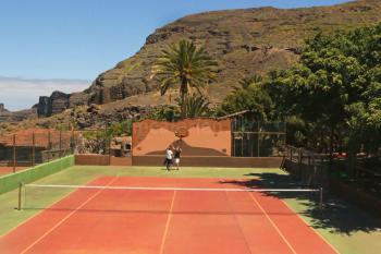 Tennisplatz - kostenlose Nutzung
