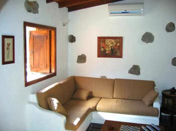 Wohnzimmer mit Klimaanlage