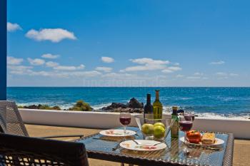 Terrasse mit Meerblick