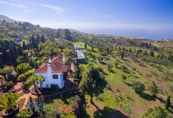 Villa in Puntagorda mit Pool und Meerblick