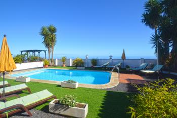 Ferienhaus mit Pool bei Barlovento