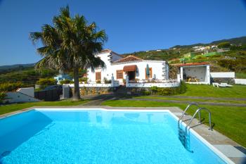 Ferienhaus mit Pool nahe Barlovento