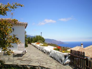 Ferienhaus mit Panorama- und Meerblick