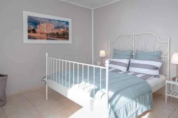 Schlafzimmer 4 mit Doppelbett