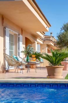 Pool und Terrasse - Detail