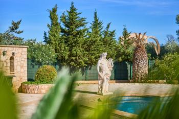 Mediterranes Flair am Pool