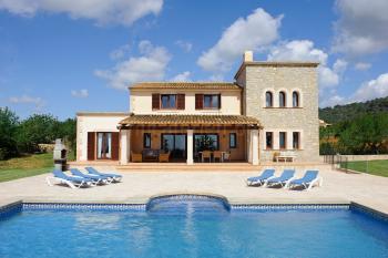 Private Finca mit Pool