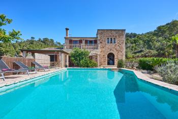 Finca mit Pool zum Radfahren