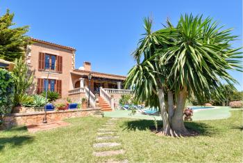 Garten der Finca bei S'Horta