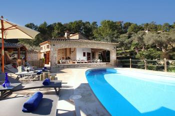Finca bei Pollença mit Pool Finca bei Pollença mit Pool