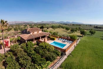 Finca mit Pool und Klimaanlage bei Alcudia