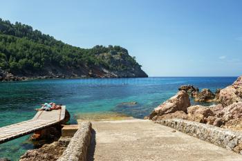 Relaxen im Urlaub an der Cala Tuent