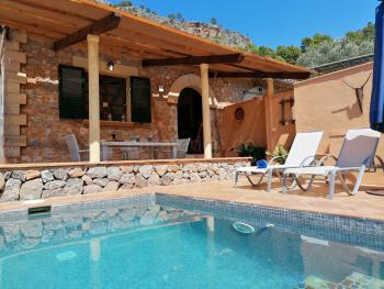 Mallorquine Finca mit Pool und Internet