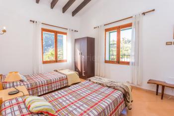 Schlafzimmer mit Blick auf Valldemossa