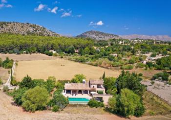 Ferienhaus in Alleinlage vor den Ausläufern der Serra de Tramuntana