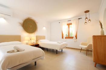 Schlafzimmer mit Einzelbetten
