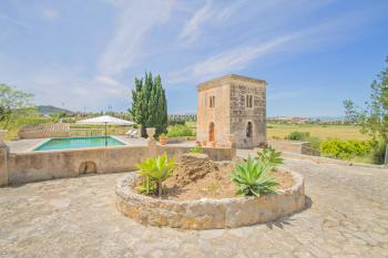 Ortsnahe Finca mit Pool bei Manacor