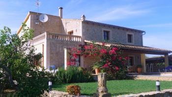 Mallorca Finca mit Pool nahe Golfplatz