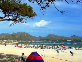 Strand in der Bucht von Pollensa