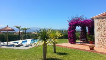 Strandnahes Ferienhaus mit Pool