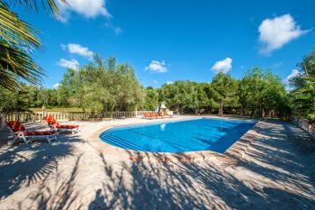 Finca für 10 Personen mit Pool 