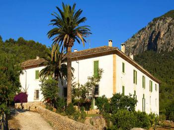 Apartments auf großer Finca mit Pool