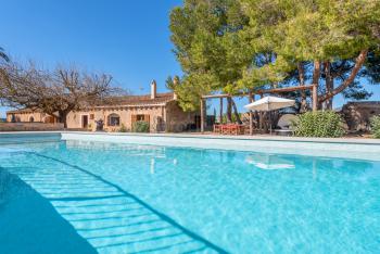 Mallorquine Finca mit Pool bei Sant Llorenc