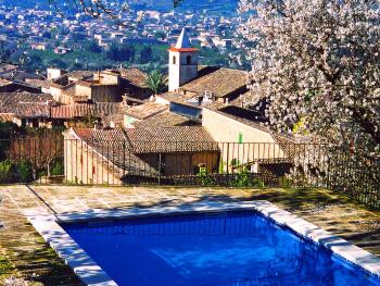 Ferienhaus mit Pool