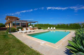 Ferienhaus Mallorca mit beheizbarem Pool 