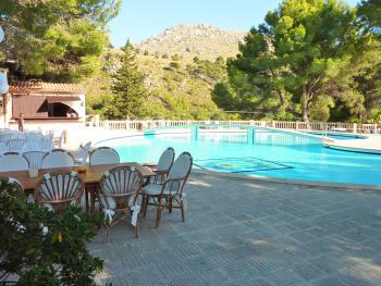 Ferienhaus mit großem Pool