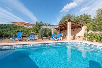 Finca mit kindersicherem Pool - Son Macia