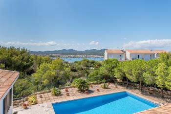 Ferienhaus mit Pool in Portocolom