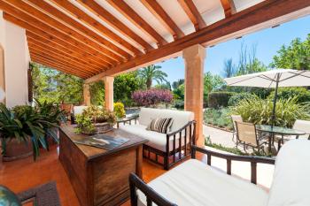 Relaxen mit Blick in den Garten