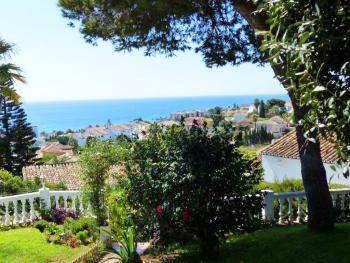 Garten und Meerblick